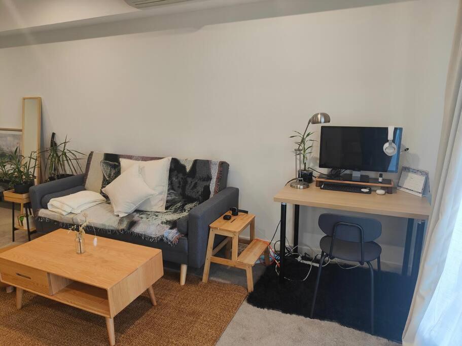 Lakeside Apartment, Walking Distance To Foreshore Kingston Екстер'єр фото